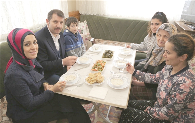 Bütünün Parçalarıyız 