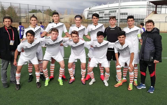 U17´de İlk Devre Tamamlandı