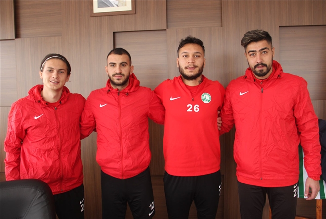Sivas Belediyespor´da 4 İmza Birden!