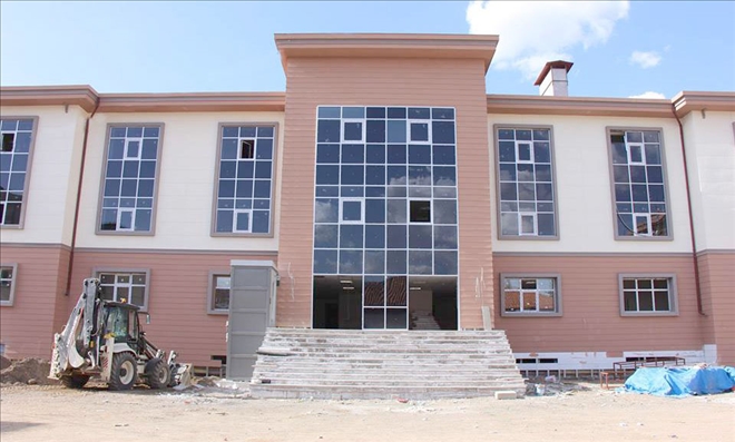 Eğitim Yatırımları Hız Kesmedi