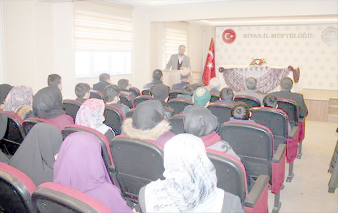 Kayseri Müftüsü Güven Öğrencilerle Buluştu 