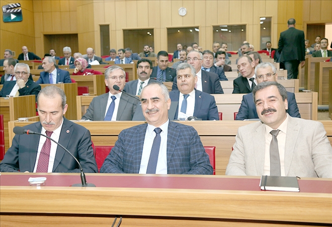 Hizmetleri Saymakla Bitiremeyiz--Video
