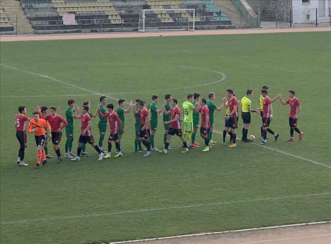 Yiğido, Akhisar´a Yenildi