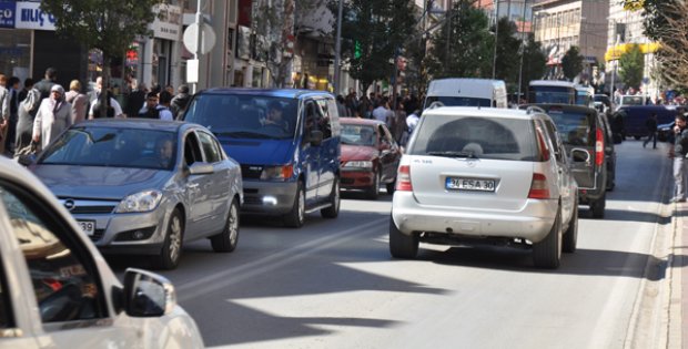 Trafikte Bayram Mesaisi