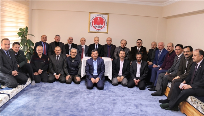 Unutmayacağız, Unutturmayacağız