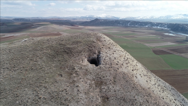 Delik Tepe Gizemini Koruyor 
