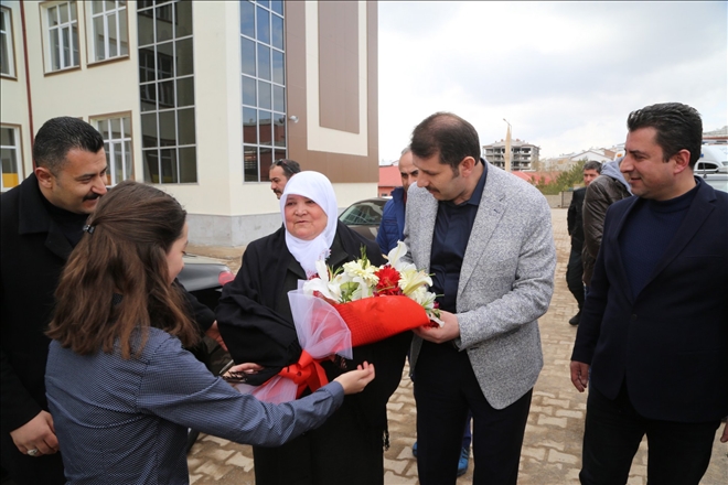  Evlatsız Olur, Vatansız Olmaz