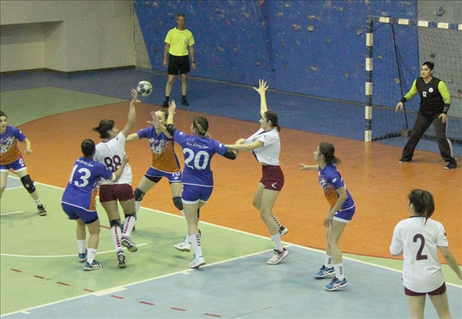 Bayanlar Rahat Yendi