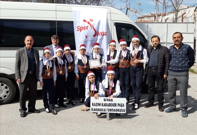 Finallere Katılacaklar