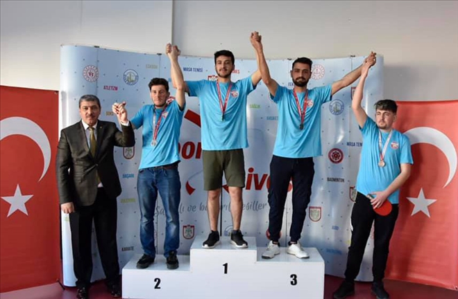 Yurtlar Masa Tenisinde Yarıştı