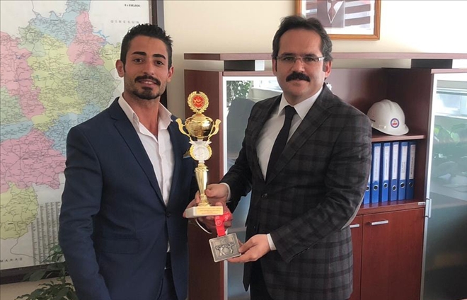 Şampiyon´dan Kaya´ya Ziyaret