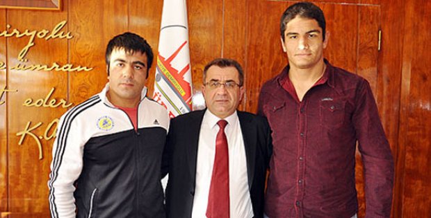 Şampiyondan Ziyaret