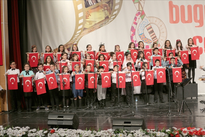 Çocuk Korosu Büyüledi