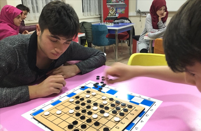 Reversi Turnuvası Yarın
