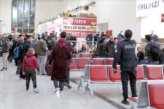 Terminalde Unutulan Kutu Paniğe Neden Oldu