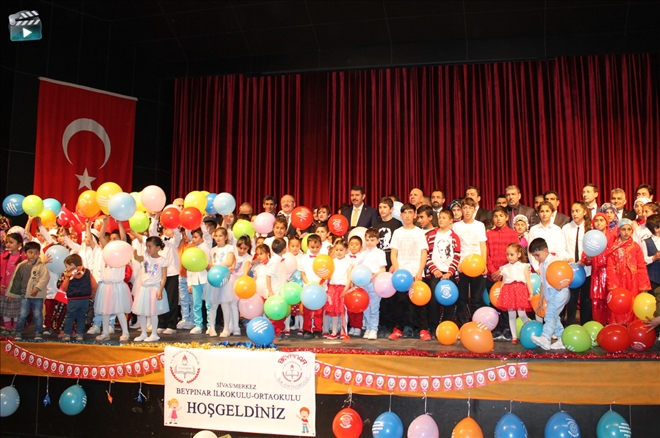 Coşkuyla Kutladık--Video