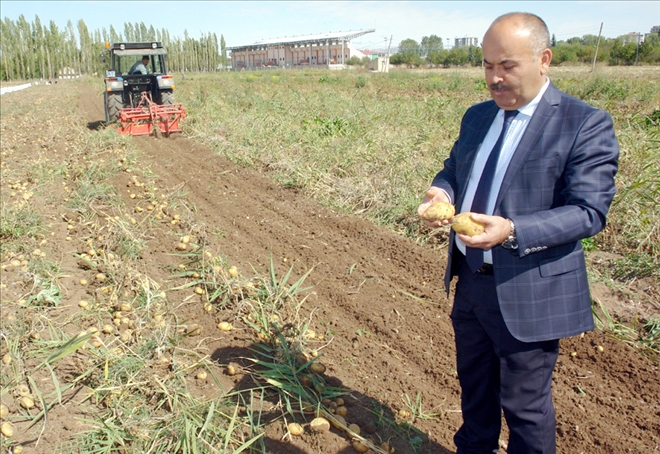 Çiftçiler Baş Tacımızdır