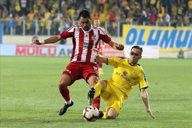 Sivasspor Kayıplarda! (3-1)