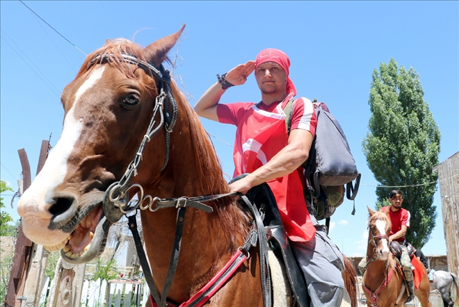 Hayaliydi, Atıyla Askere Gitti