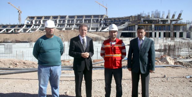 Tribünler Yükseliyor