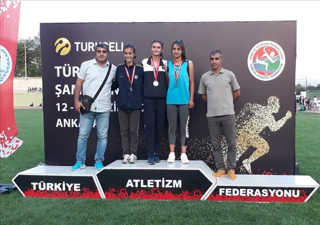 Elif Şura, Türkiye Üçüncüsü Oldu