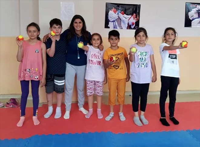 Teniste Çalışmalar Başladı