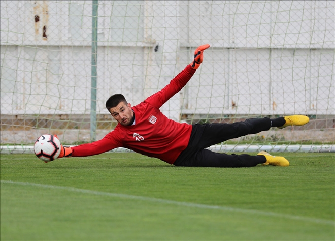 Tolgahan´a Çifte Talip