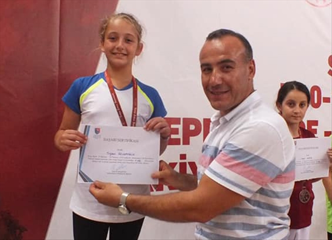 Ödüller Takdim Edildi