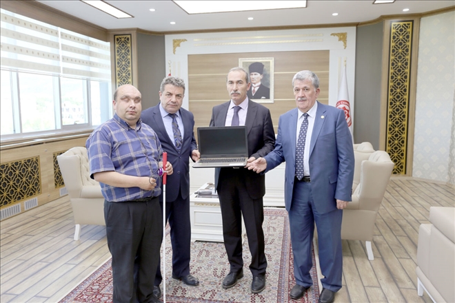 Engellilere Bilgisayar Desteği--Video