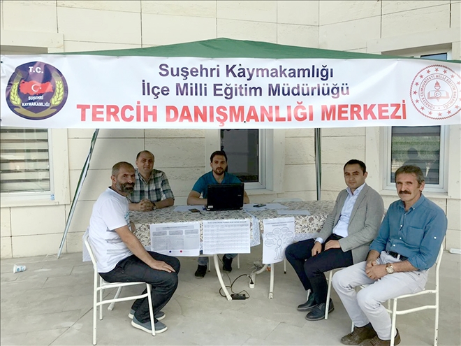 Tercih Danışmanlığı Çadırı Kuruldu
