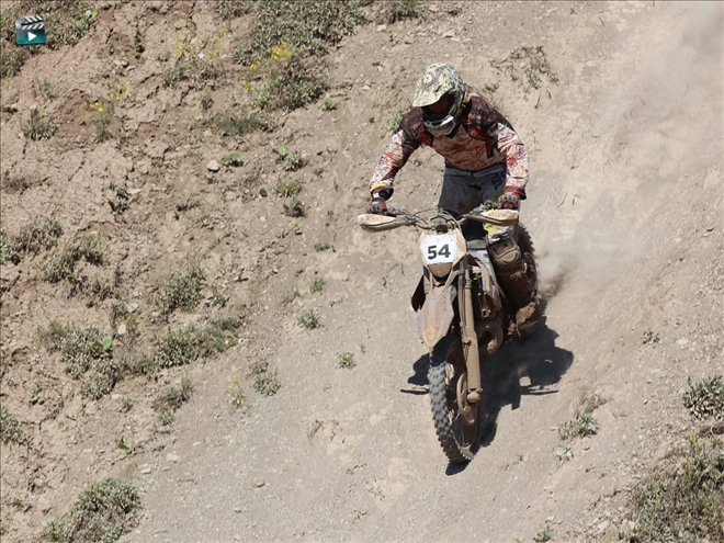 Süper Enduro Nefes Kesti--Video