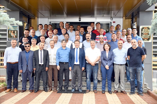 Plaketle onurlandırıldılar