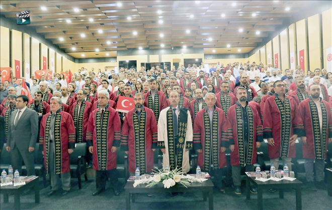 Üniversite´de  Şehitler Anıldı--Video 