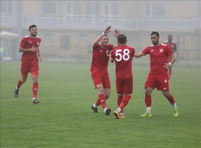 HAZIRLIK MAÇINA  SİS ENGELİ