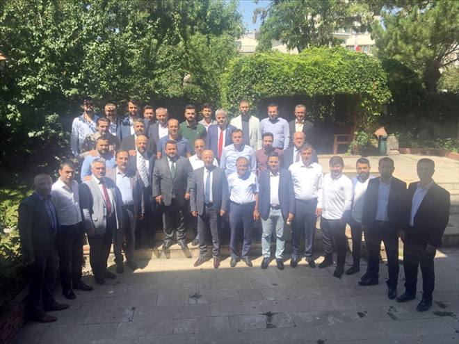 İş ve Dost Meclisinde buluştular 