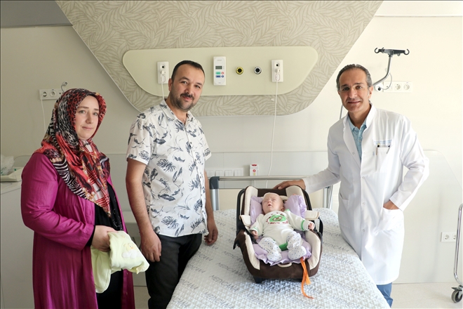 Prematüre Bebeğe Beyin Ameliyatı 