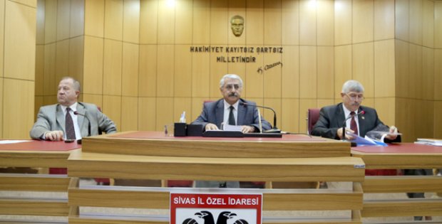Karapınar Köy Olarak Kalacak
