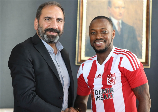 Traore, Resmen Yiğido