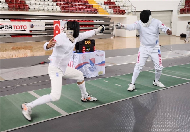 Şampiyona Tam Gaz