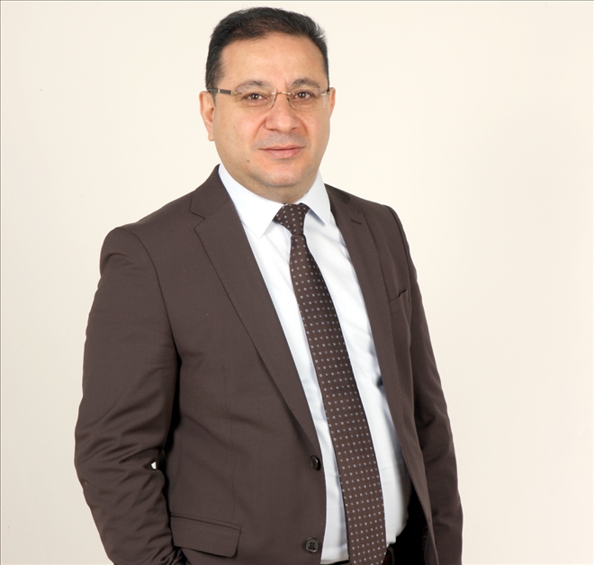 Gururla Yaşıyoruz