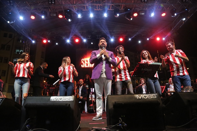 Serkan Kaya´dan Sivasspor´a Marş