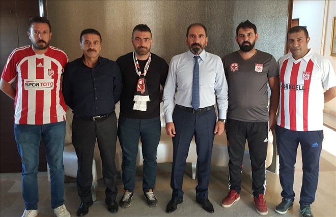Taraftarlardan Otyakmaz´a Ziyaret