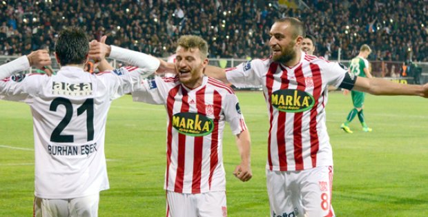 Süper Lig Alev Alev