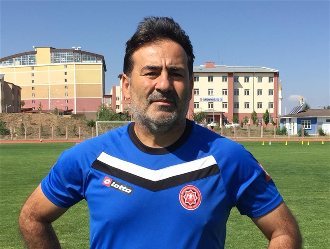 Kömürlüoğlu: Futbolcularımdan Memnunum
