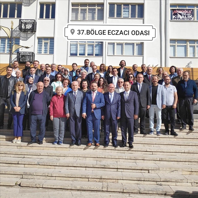 Eczacılar Odası´nda  Eren Dönemi