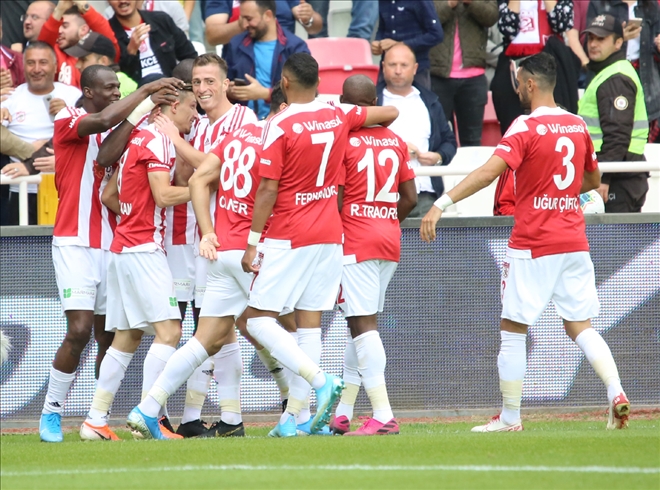Sivasspor Evinde Kral