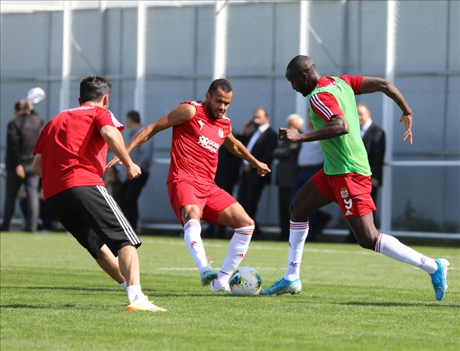 Sivasspor Yarın Toplanıyor