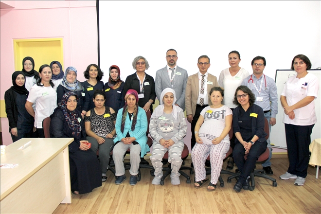 Anne Sütünün Önemi Anlatıldı