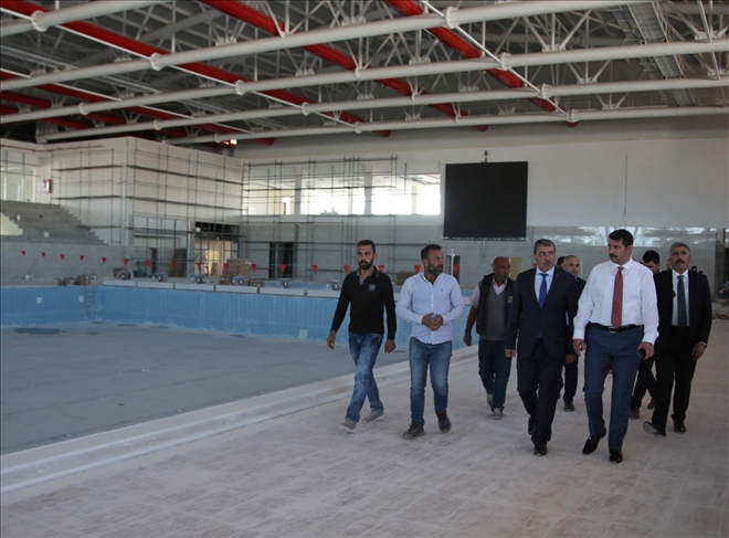Spor Tesislerini İnceledi
