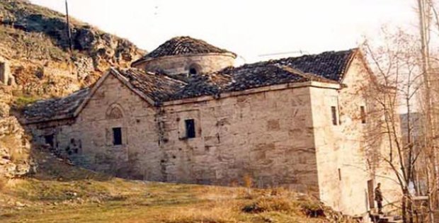 Kilise Devrediliyor
